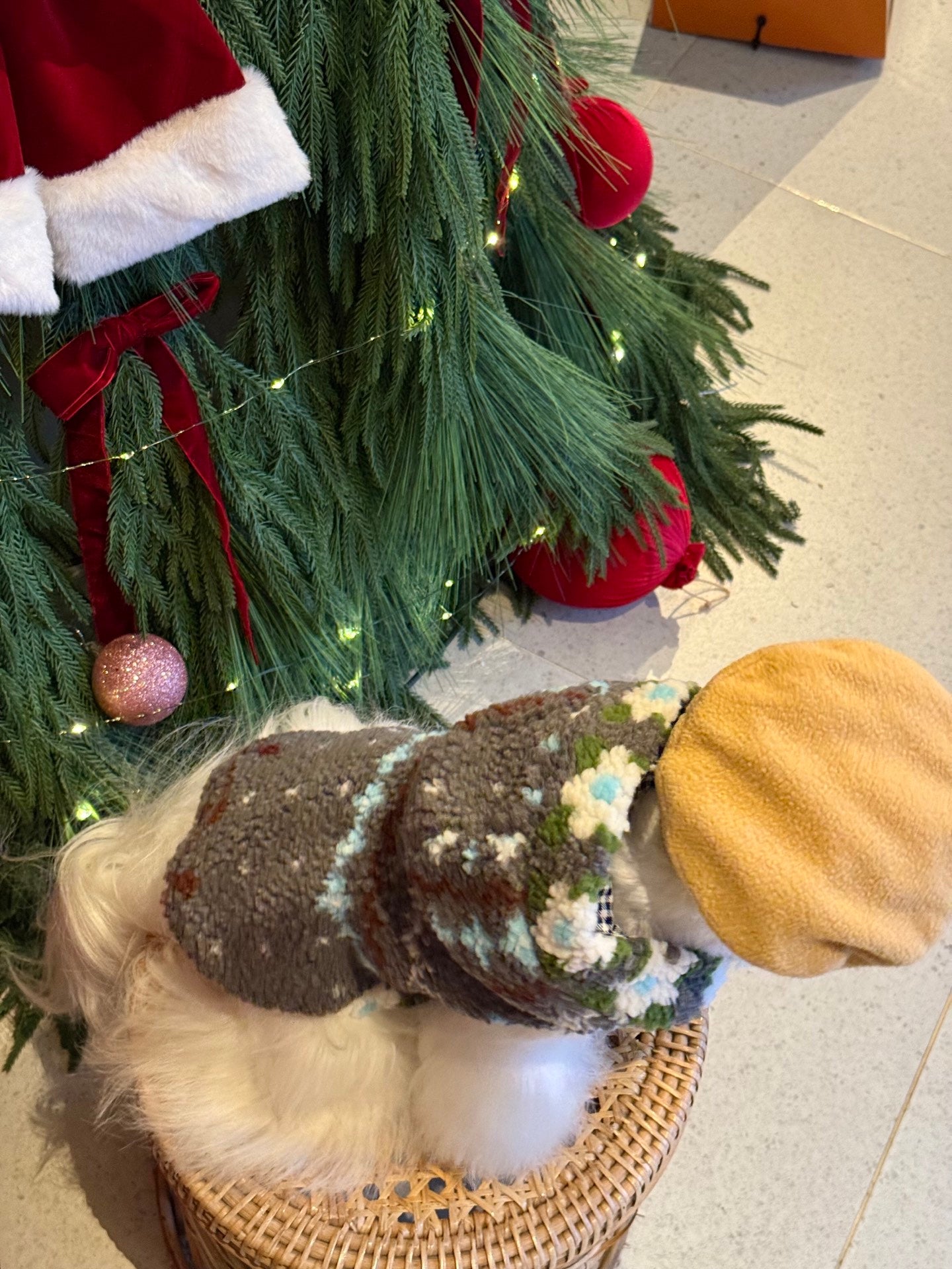 Ginger Cottage Fleece 薑餅小屋絨背心