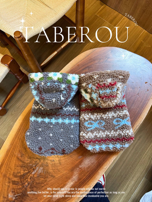 Ginger Cottage Fleece 薑餅小屋絨背心